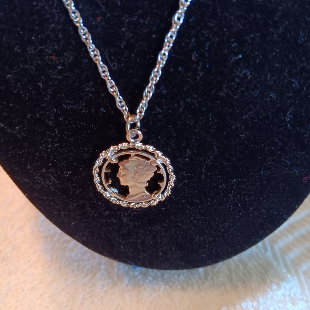 Silver Liberty necklace